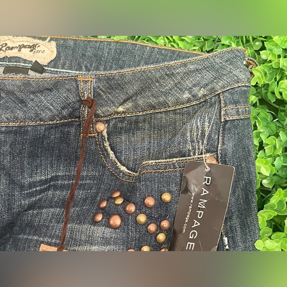 Rampage Distressed Embellished Studded Jean Skirt Juniors Size 13 NWT - Picture 5 of 14